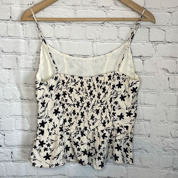 Emory Park Pitaya Women’s Black Cream Floral Smocked Peplum Tank size Medium - Picture 4 of 5